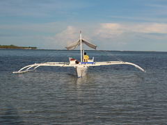 Филиппины, Бохол, транспорт, На таких лодках возят туристов по экскурсиям