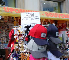 Prices for souvenirs in Poland, Caps