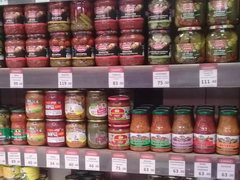 Grocery prices in St. Petersburg in Russia, Various canned foods