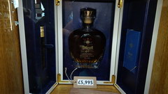 Whiskey in Scotland, Gift bottle of whiskey