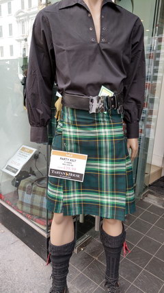 Сувениры в Шотландии, Мужская юбка кильт