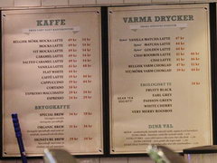Prices in Stockholm for food, In the coffee house