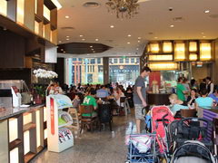 Цены в Сингапуре в кафе, обстановка в кафе для туристов