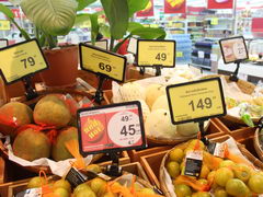 Bangkok prices of fruits, Thailand, Santol and tangerines