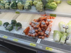 Bangkok, Thailand, prices at a supermarket, carrots, color cabbage, broccoli
