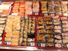 Eating out prices in Thaiwan, Rolls and sushi at the store