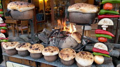 Prices in Goreme in Turkey in cafes and restaurants, Pottery Kebab cat