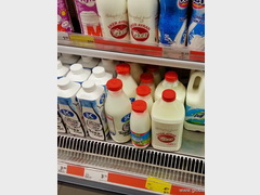 Цены в Стамбуле на продукты, Молоко и айран