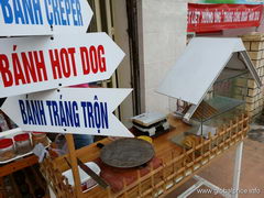 Вьетнам, Далат, цены на уличную еду, Жарят тосты