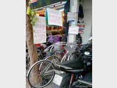 Vietnam, transportation in Nha Trang, Rent a bike