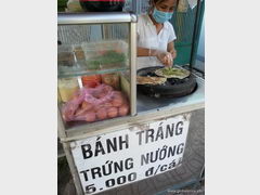 Вьетнам, уличная еда в Нячанге, Рисовая лепешка