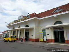Вьетнам, транспорт в Нячанге, Железнодорожный вокзал Нячанга
